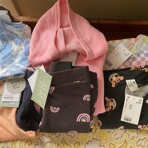Lot of H&M 7 items for a little girl size 6-8